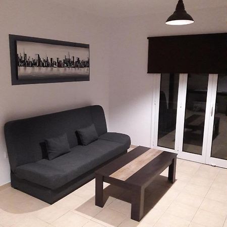 Holiday Home Larnaca Bagian luar foto