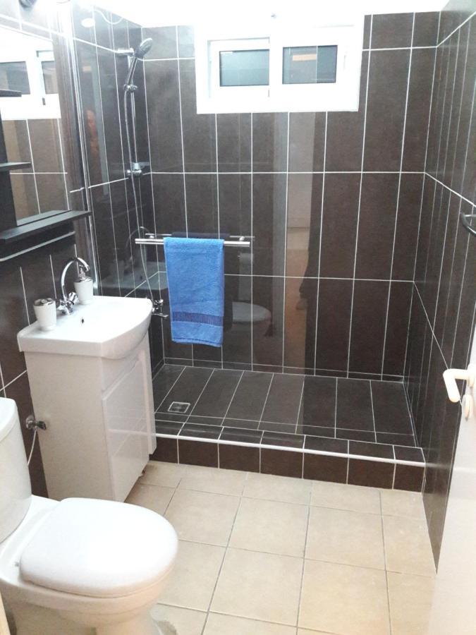 Holiday Home Larnaca Bagian luar foto