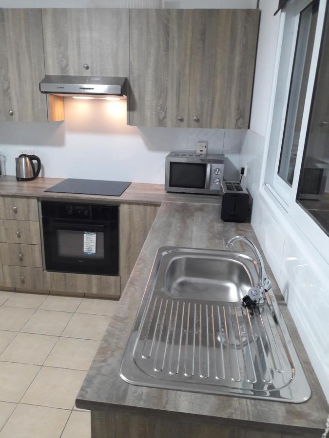 Holiday Home Larnaca Bagian luar foto